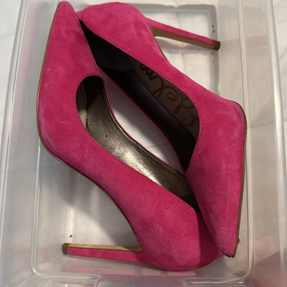 Pink heels - Picture 2 of 10